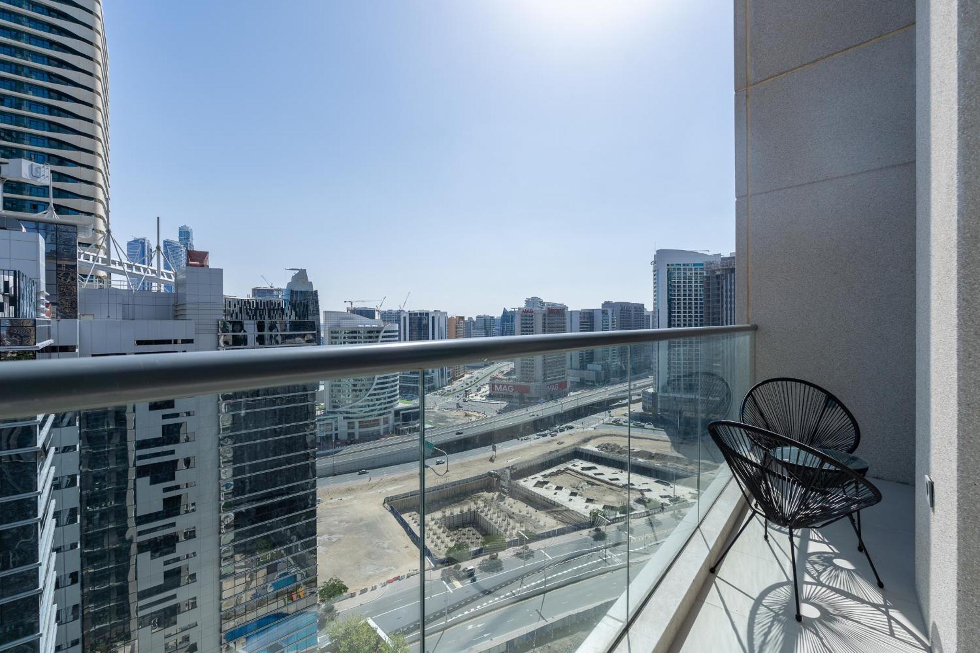 Heaven Crest Vacation Homes Downtown - Studio And 1 Bedroom Suites 2 Minute Walk To Dubai Mall And Burj Khalifa Eksteriør bilde