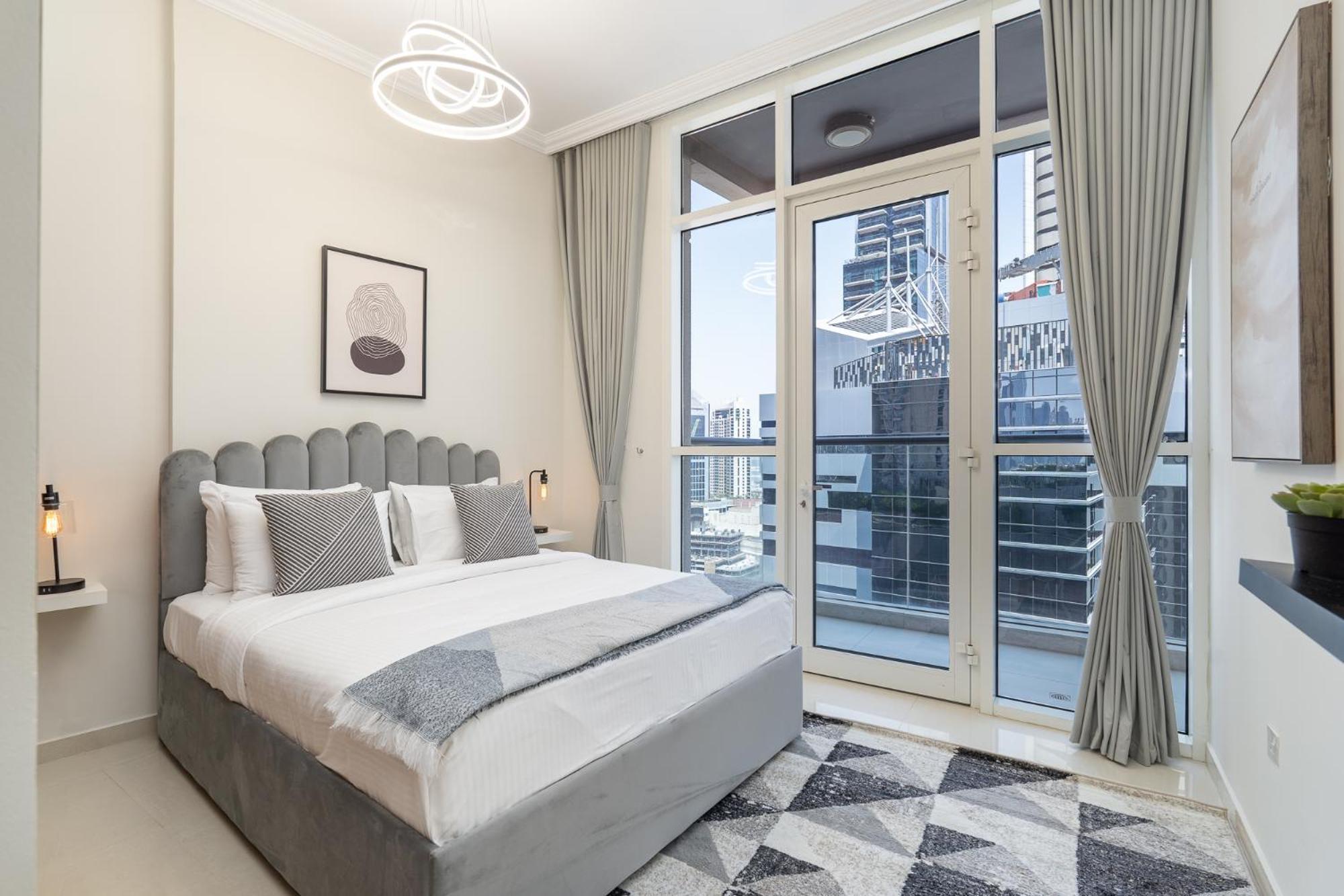 Heaven Crest Vacation Homes Downtown - Studio And 1 Bedroom Suites 2 Minute Walk To Dubai Mall And Burj Khalifa Eksteriør bilde