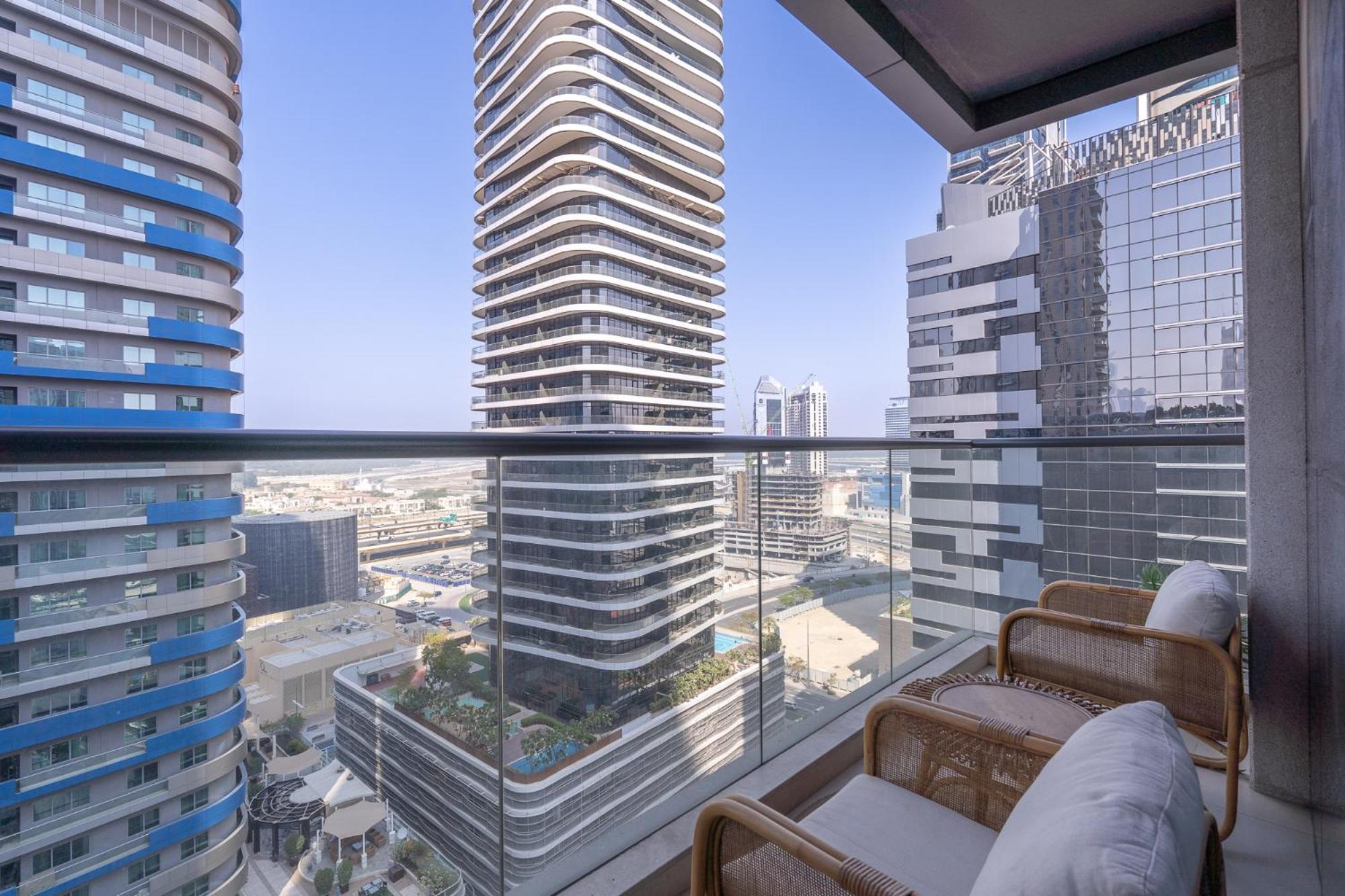 Heaven Crest Vacation Homes Downtown - Studio And 1 Bedroom Suites 2 Minute Walk To Dubai Mall And Burj Khalifa Eksteriør bilde