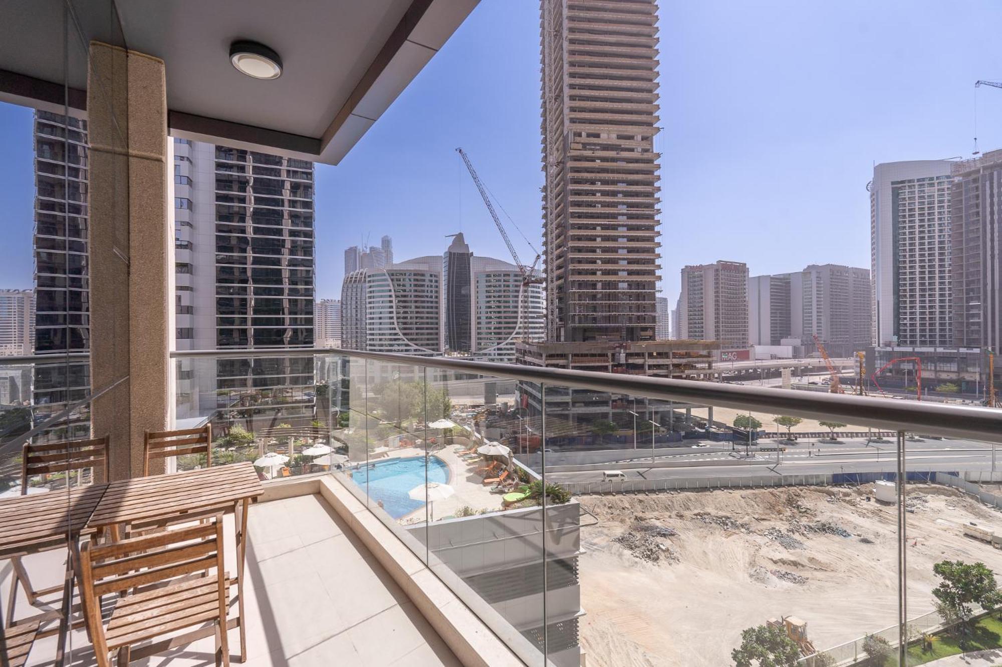 Heaven Crest Vacation Homes Downtown - Studio And 1 Bedroom Suites 2 Minute Walk To Dubai Mall And Burj Khalifa Eksteriør bilde