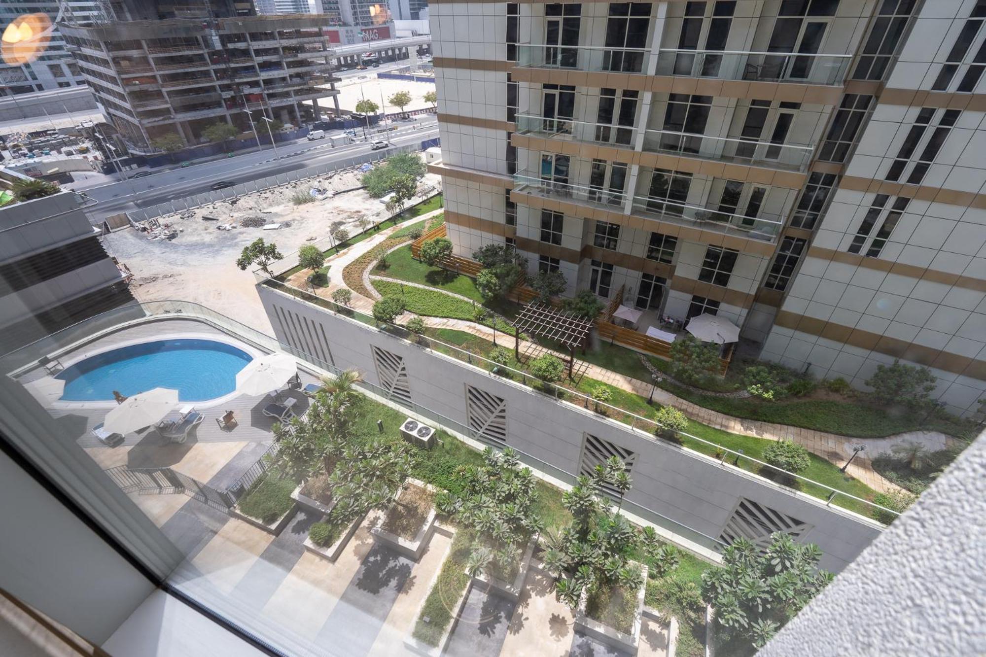 Heaven Crest Vacation Homes Downtown - Studio And 1 Bedroom Suites 2 Minute Walk To Dubai Mall And Burj Khalifa Eksteriør bilde