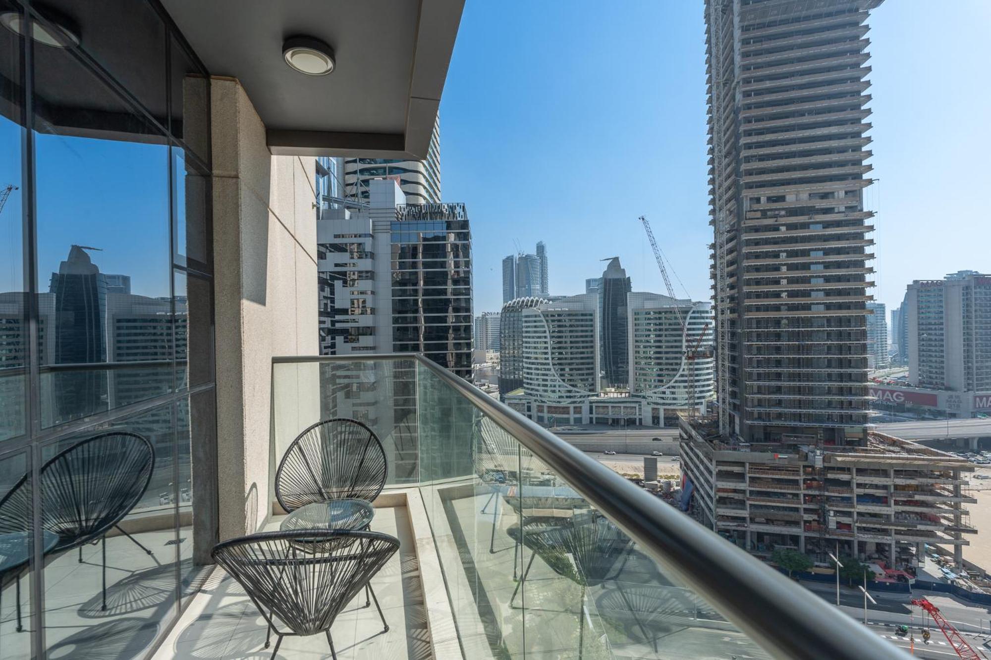 Heaven Crest Vacation Homes Downtown - Studio And 1 Bedroom Suites 2 Minute Walk To Dubai Mall And Burj Khalifa Eksteriør bilde
